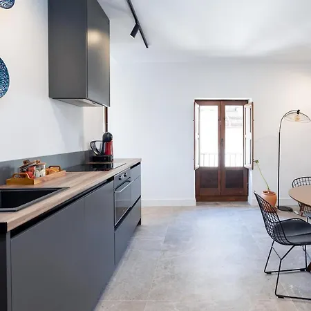 Apartamentos Realejo - diseño, confort y encanto en el centro histórico de Granada-2